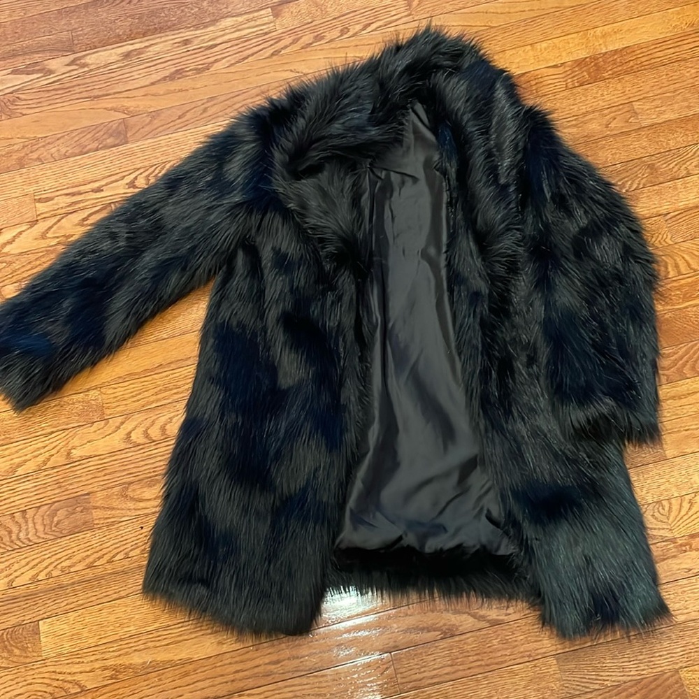 Forever 21 Black Faux Fur Coat - Like new